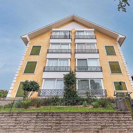 Rosa Edificio Giovani Pizetta Apartment Gramado Exterior photo