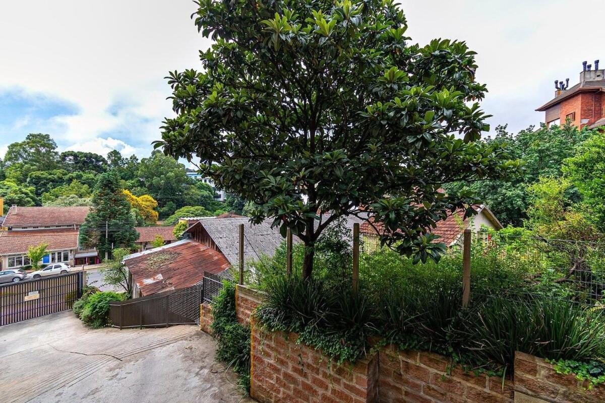 Rosa Edificio Giovani Pizetta Apartment Gramado Exterior photo