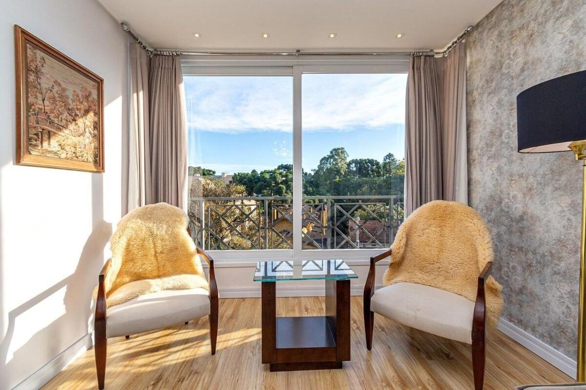 Rosa Edificio Giovani Pizetta Apartment Gramado Exterior photo