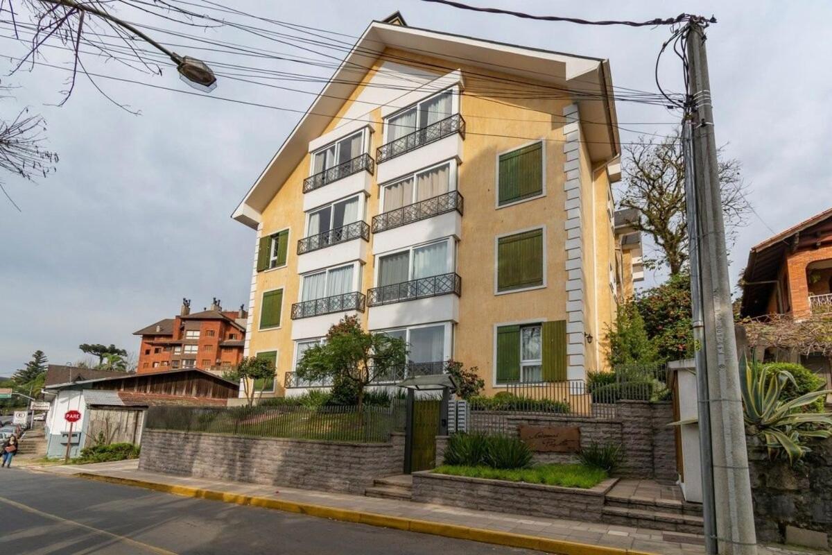 Rosa Edificio Giovani Pizetta Apartment Gramado Exterior photo